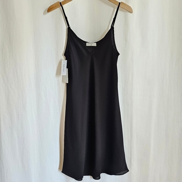 🇨🇦 Aritzia Babaton Noa Dress Black - Picture 2 of 15